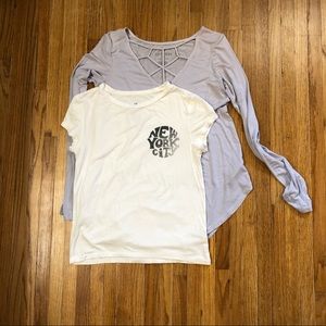 American Eagle XS T-shirt bundle